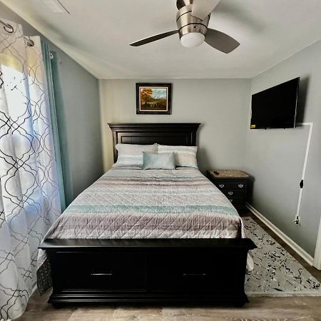 Luxury Townhome Jacksonville, Nc Extérieur photo